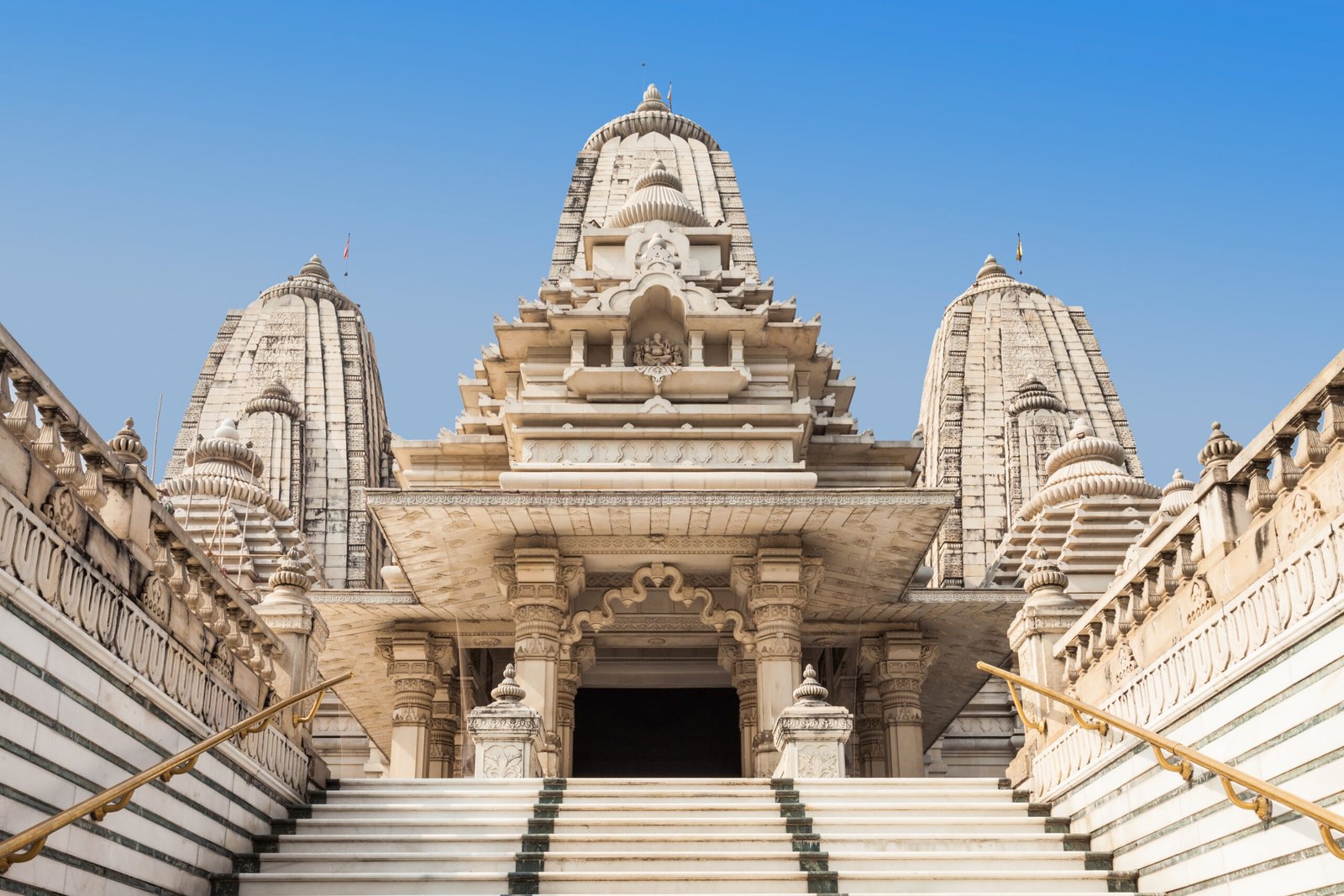 Birla Mandir is a Hindu temple located in Kolkata, India