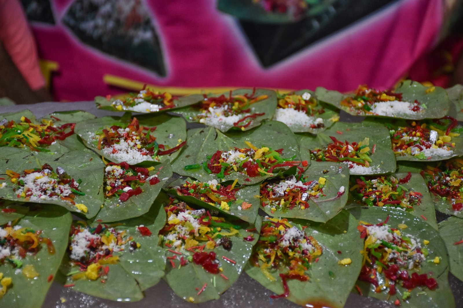 banarasi pan, betel nut garnished with all indian banarasi ingredients for sale (Selective Focus)