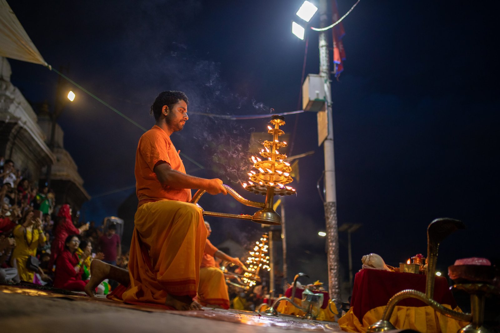 priest-performing-arati-ceremony-premises-pashupatinath-temple-kathmandu-nepal