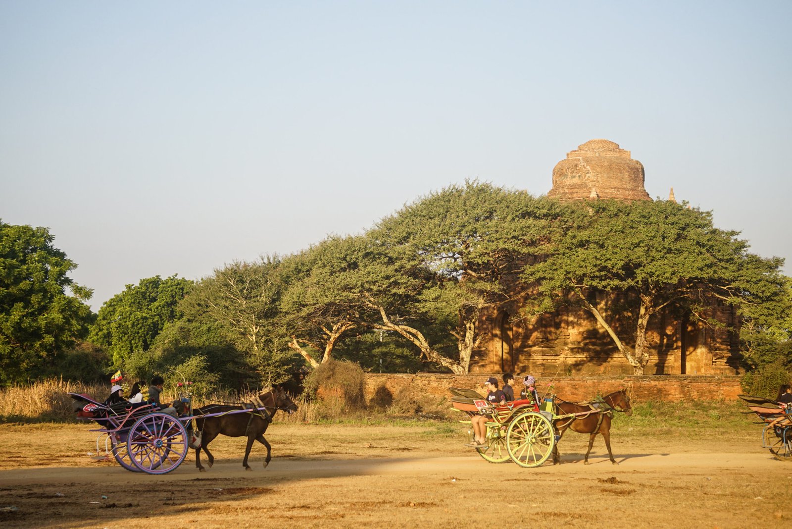travel-destination-myanmar-bagan